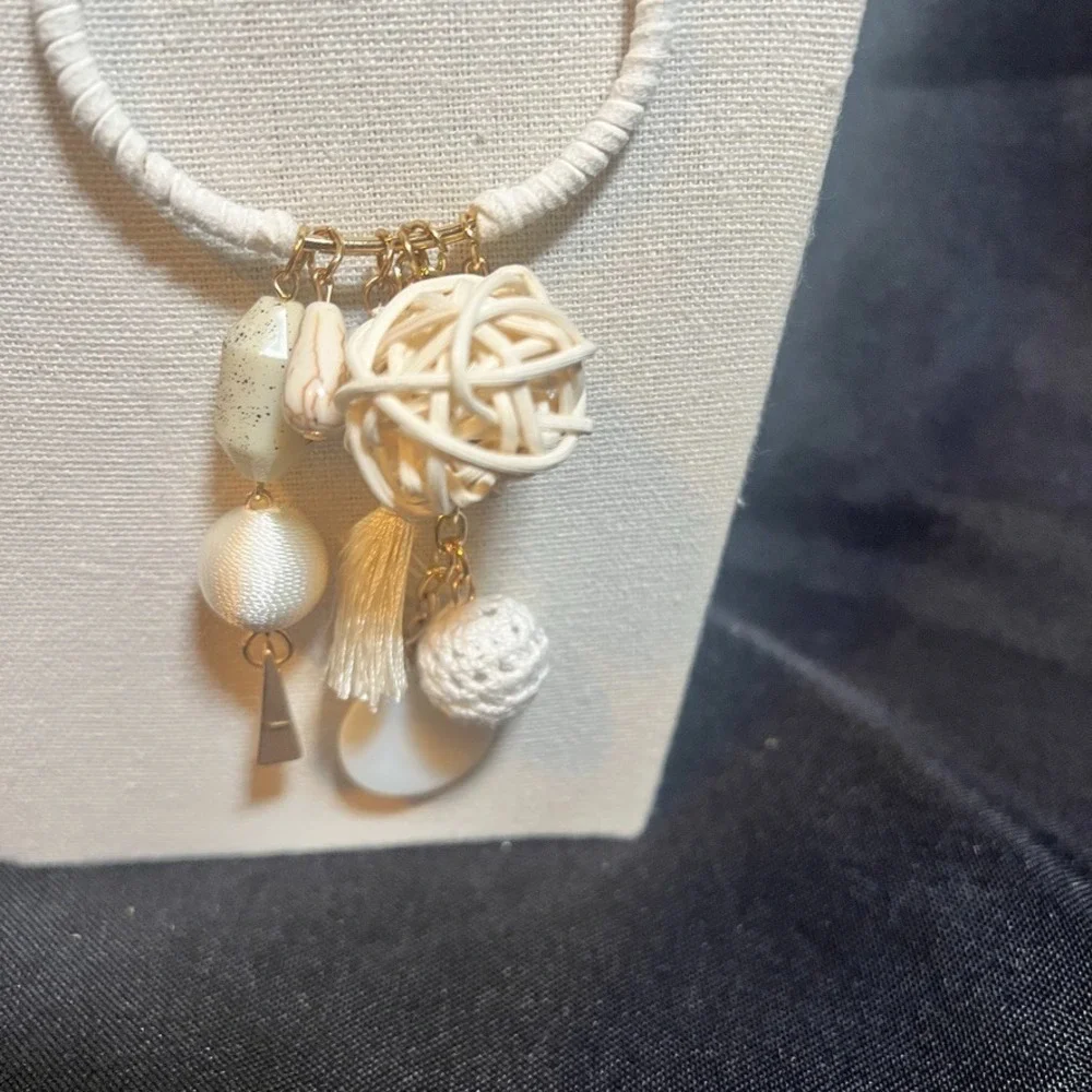 Plunder‎ Set Earrings Necklace White Neutral Charms Texture Boho Eclectic NIB